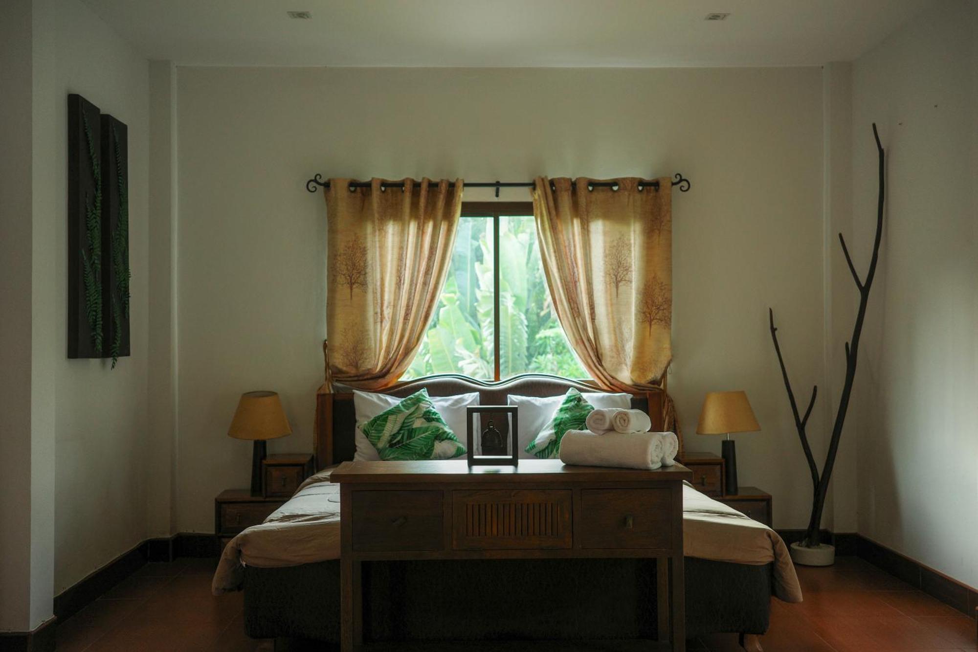 Beachfront Pool Villa Bãi biển Kamala Ngoại thất bức ảnh