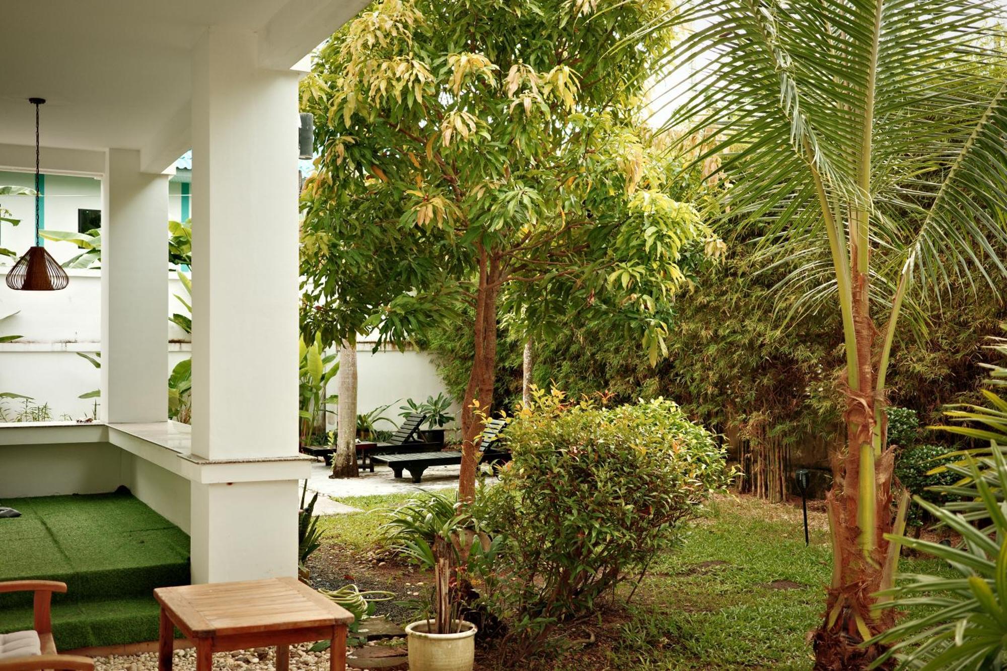 Beachfront Pool Villa Bãi biển Kamala Ngoại thất bức ảnh