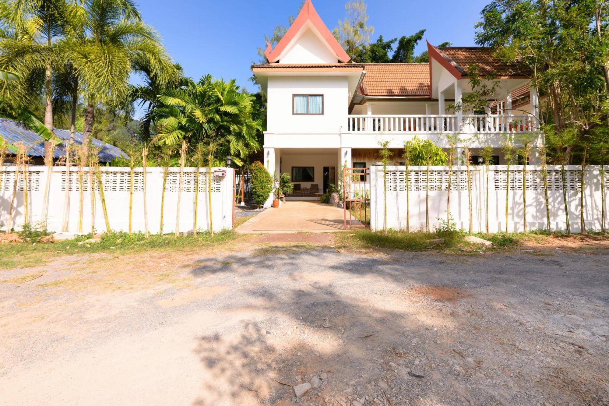 Beachfront Pool Villa Bãi biển Kamala Ngoại thất bức ảnh